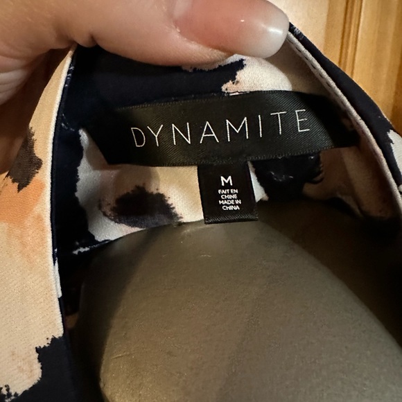 Dynamite Floral Dress - Picture 3 of 8